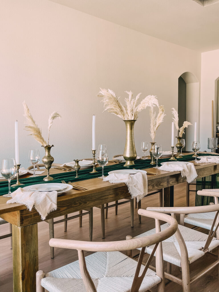 100 Guest Chair/Table Package